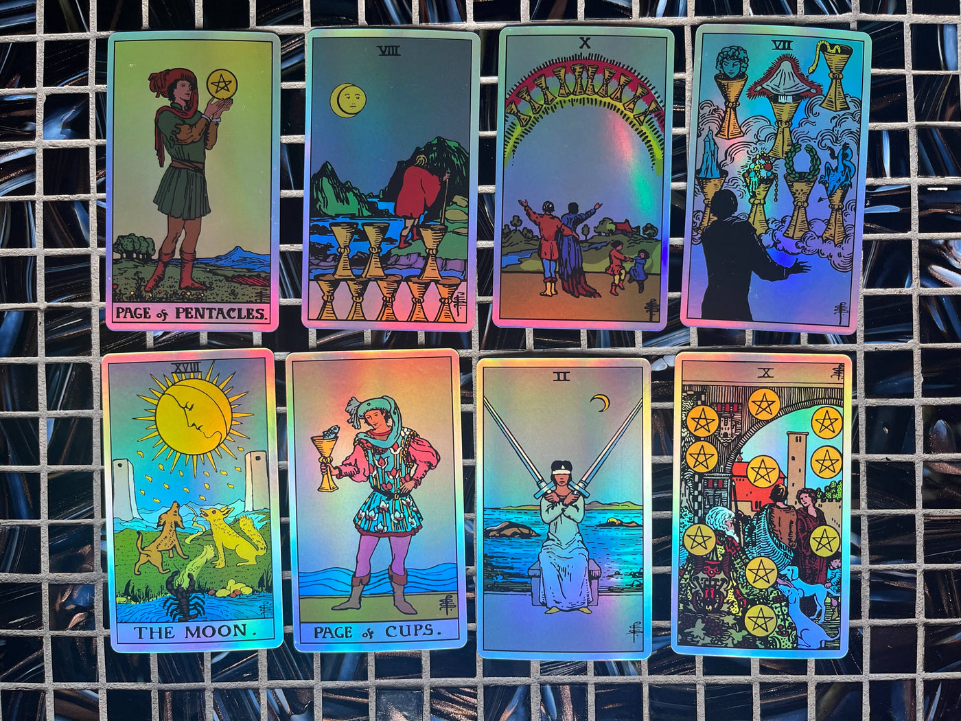 Holo Tarot | Holographic Tarot Deck & Guide