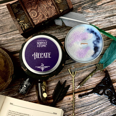Hecate Candle, Ewe Ligonberry Spice: 6.5oz Candle Tin